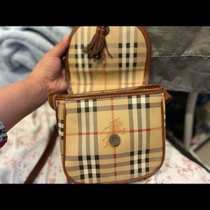 Burberry sling